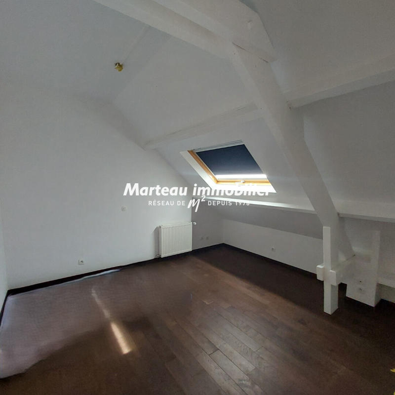 Maison - 178 m² - 9 pièces