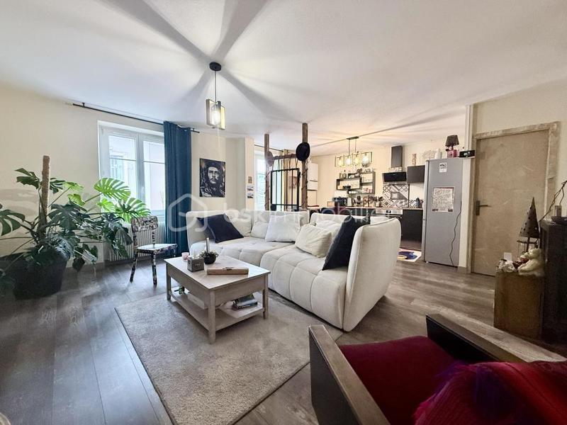 Appartement - 70 m² - 3 pièces