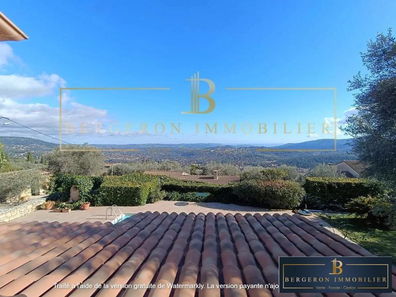 Villa - 185 m² - 6 pièces