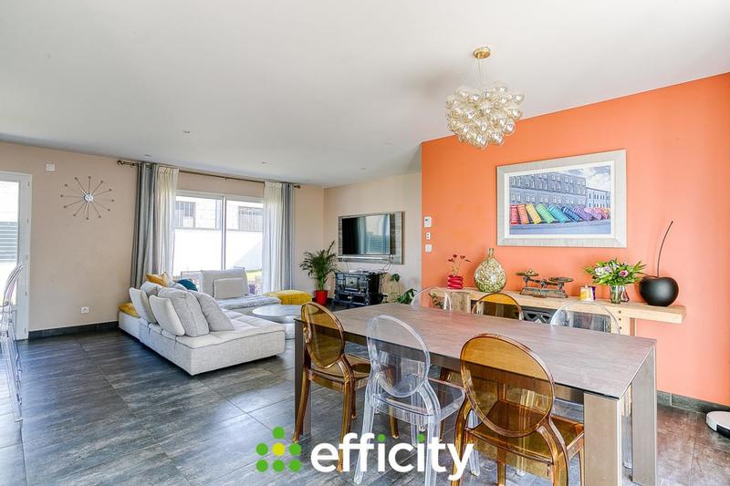 Maison - 101 m² - 4 pièces