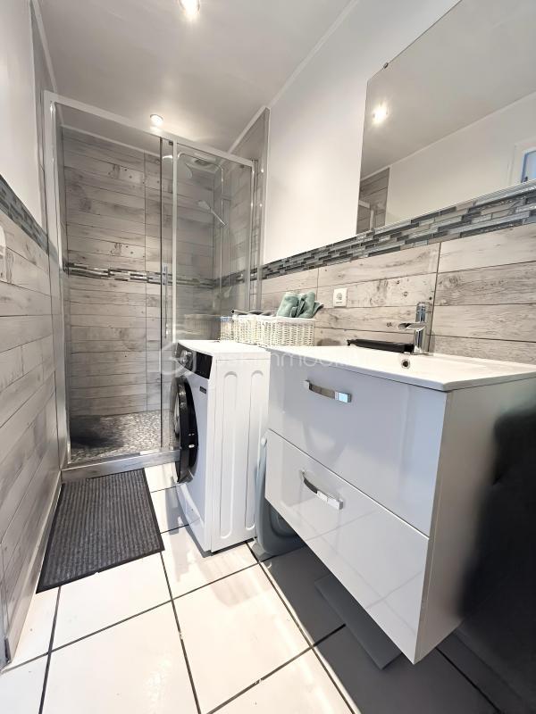 Maison de ville - 68 m² - 5 pièces