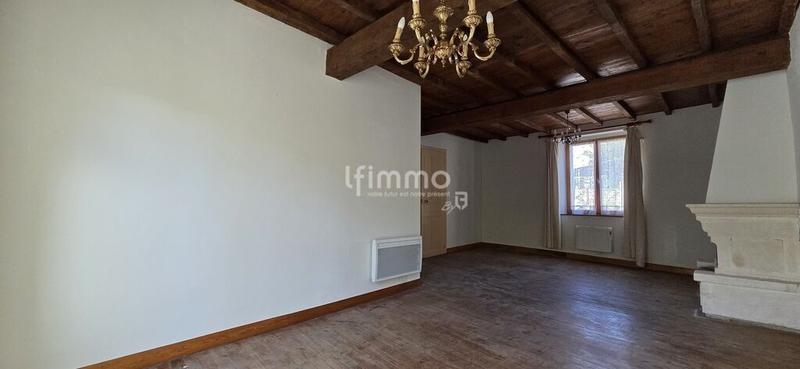 Maison de village - 94 m² - 4 pièces