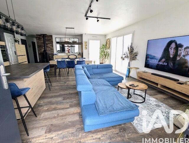 Maison - 98 m² - 4 pièces