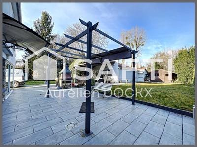 Maison - 177 m² - 7 pièces