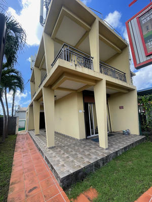 Local commercial - 124 m²