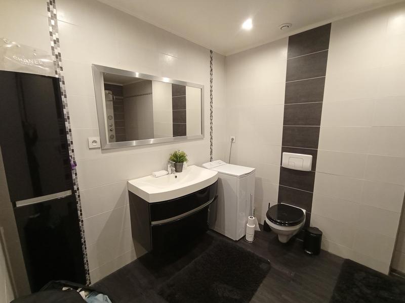 Appartement - 92 m² - 3 pièces