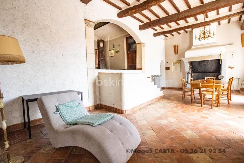 Demeure - 160 m² - 6 pièces