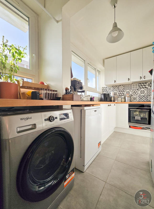 Appartement - 70 m² - 4 pièces