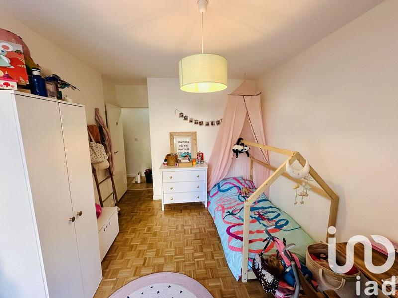 Appartement - 100 m² - 3 pièces