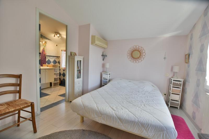 Maison - 157 m² - 6 pièces