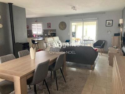 Maison - 93 m² - 4 pièces