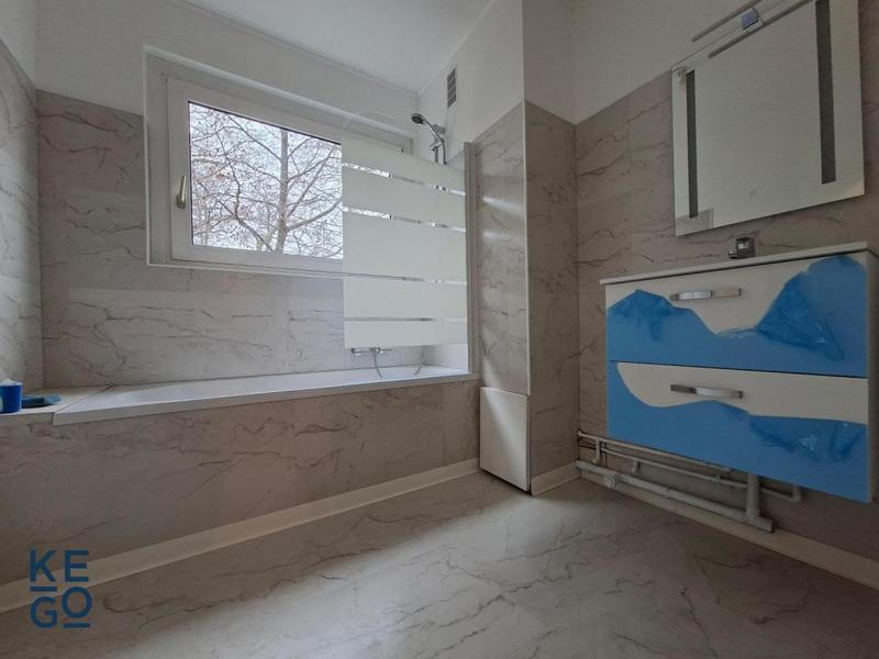 Appartement - 92 m² - 4 pièces