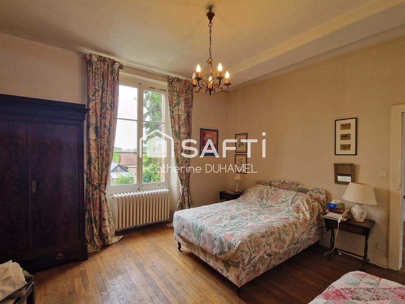 Maison - 160 m² - 6 pièces