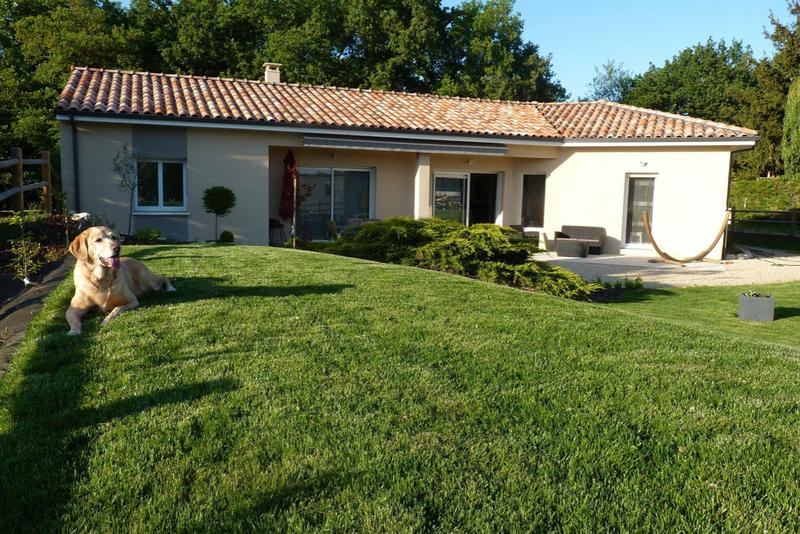 Maison - 90 m² - 5 pièces