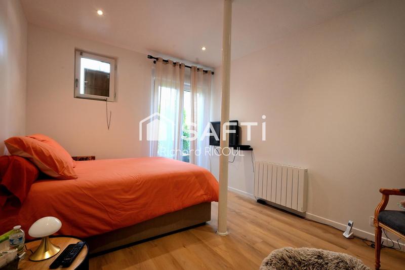 Appartement - 95 m² - 4 pièces