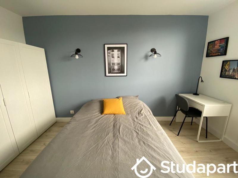 Chambre - 10 m² - 1 pièce