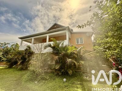 Maison - 115 m² - 4 pièces