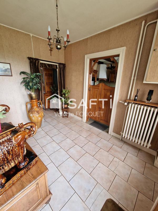Maison - 163 m² - 9 pièces