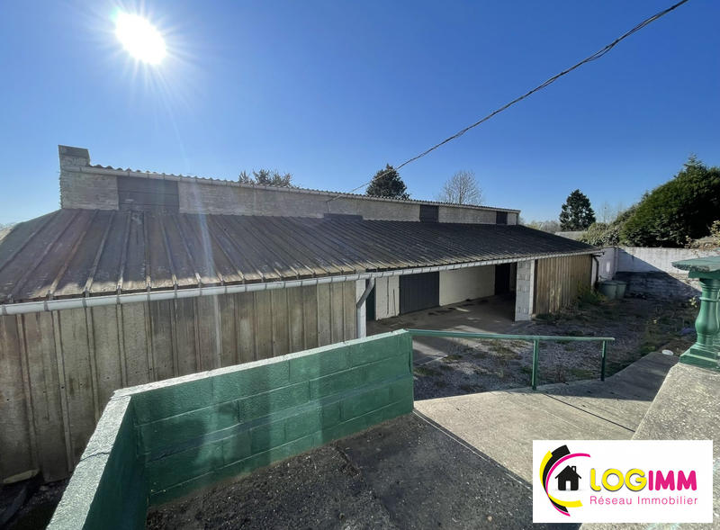 Maison - 330 m² - 9 pièces