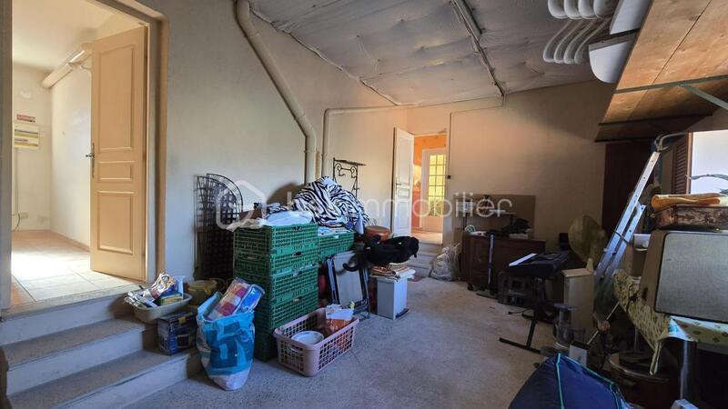 Maison traditionnelle - 107 m² - 4 pièces