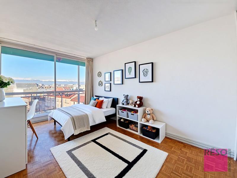 Appartement - 92 m² - 4 pièces