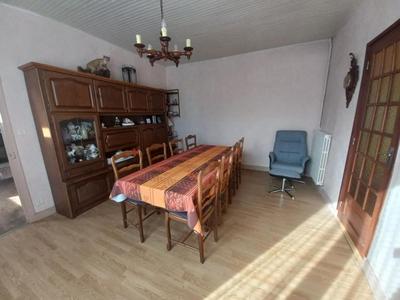 Maison - 85 m² - 4 pièces