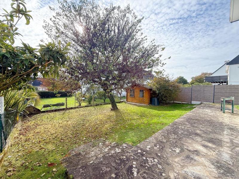 Maison - 184 m² - 8 pièces