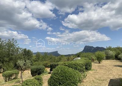 Mas - 130 m² - 5 pièces