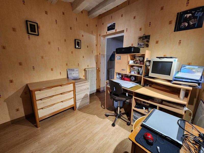 Maison - 185 m² - 9 pièces