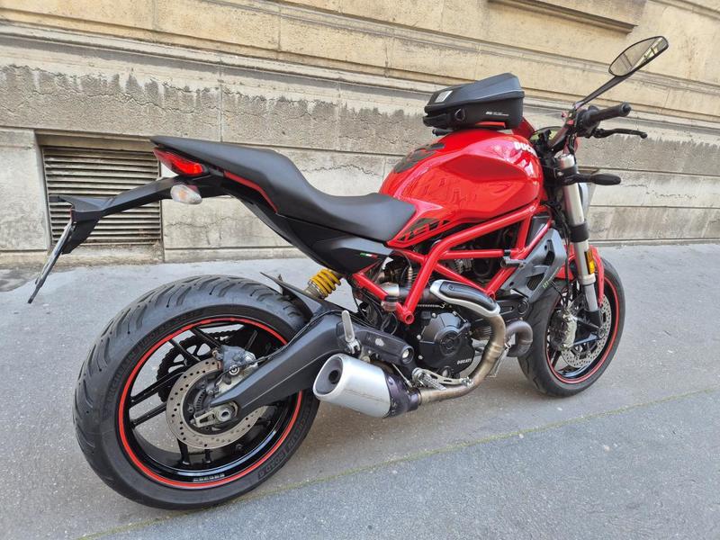 Ducati Monster 797