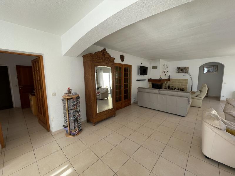 Maison - 226 m² - 5 pièces