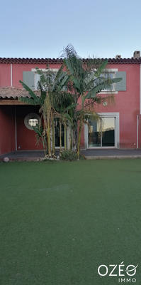 Villa - 96 m² - 4 pièces