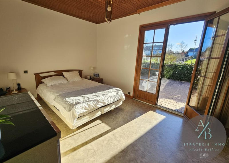 Maison - 163 m² - 7 pièces