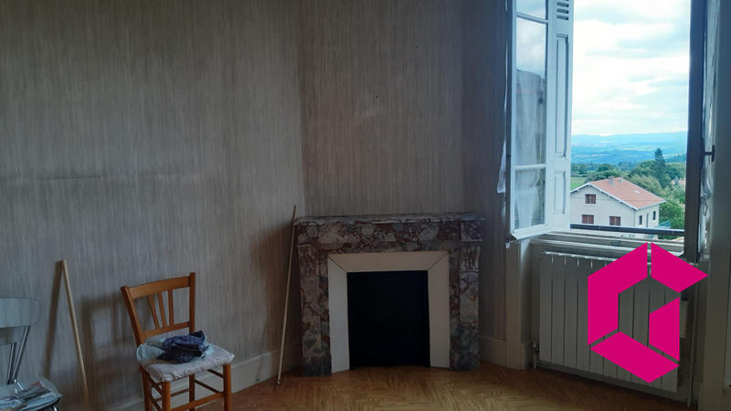 Maison - 80 m² - 5 pièces