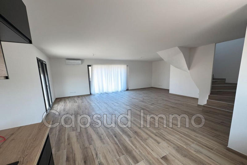 Maison - 110 m² - 4 pièces