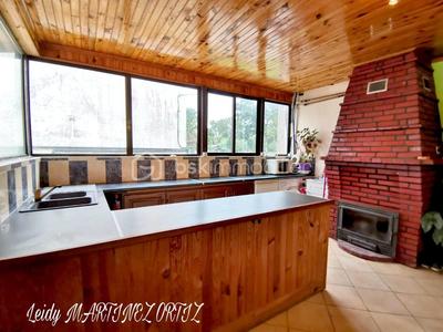 Maison en pierre - 170 m² - 7 pièces