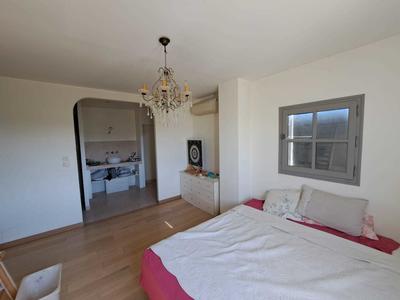 Villa - 167 m² - 4 pièces