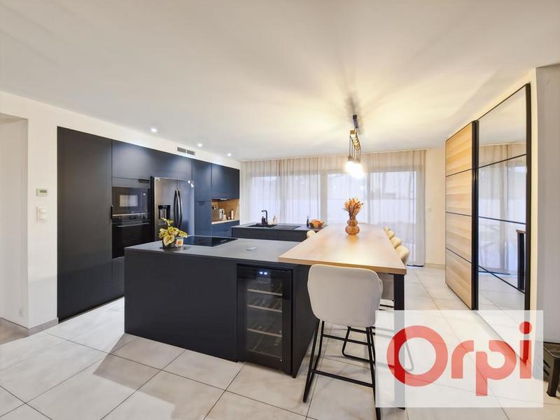 Maison - 113 m² - 4 pièces