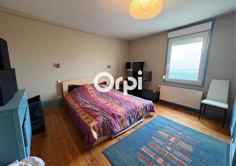 Maison - 94 m² - 5 pièces