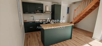 Maison - 105 m² - 4 pièces