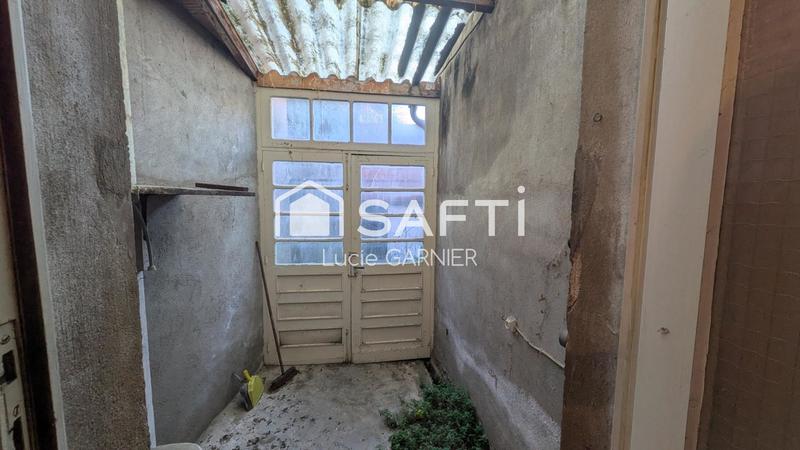 Maison - 244 m² - 7 pièces