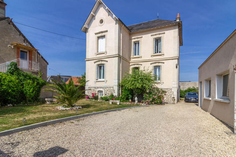 Maison - 150 m² - 7 pièces