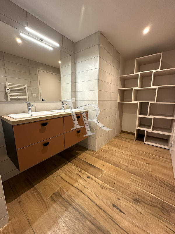 Maison - 128 m² - 5 pièces