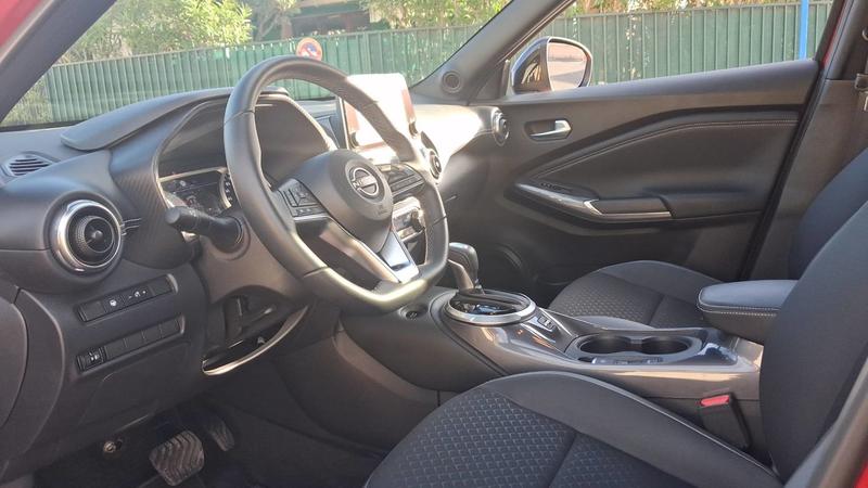 Nissan Juke II 1.6 Hybrid 143 Bva Business + - Première main Garantie constructeur