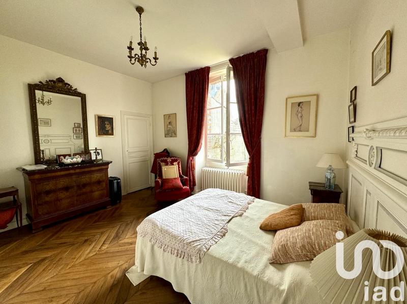 Maison - 172 m² - 7 pièces