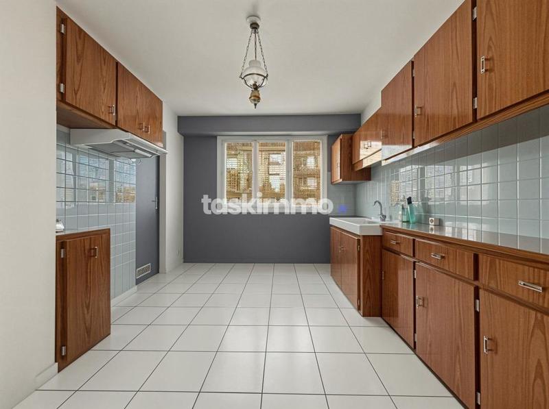 Appartement - 96 m² - 4 pièces