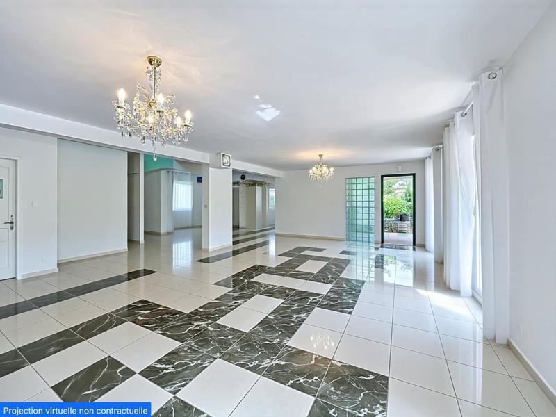 Villa - 196 m² - 6 pièces