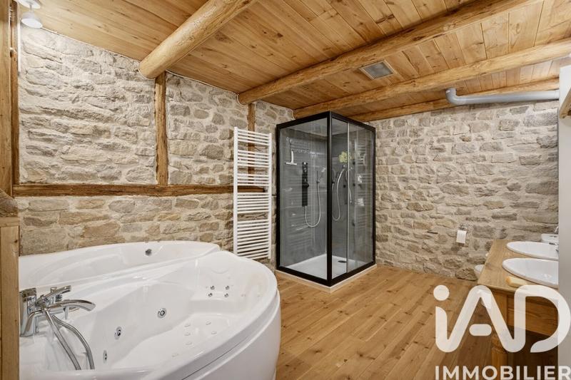 Maison de ville - 160 m² - 4 pièces