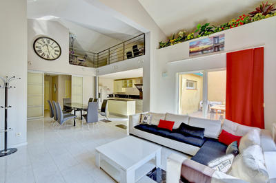 Maison - 128 m² - 5 pièces