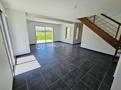 Maison - 118 m² - 5 pièces